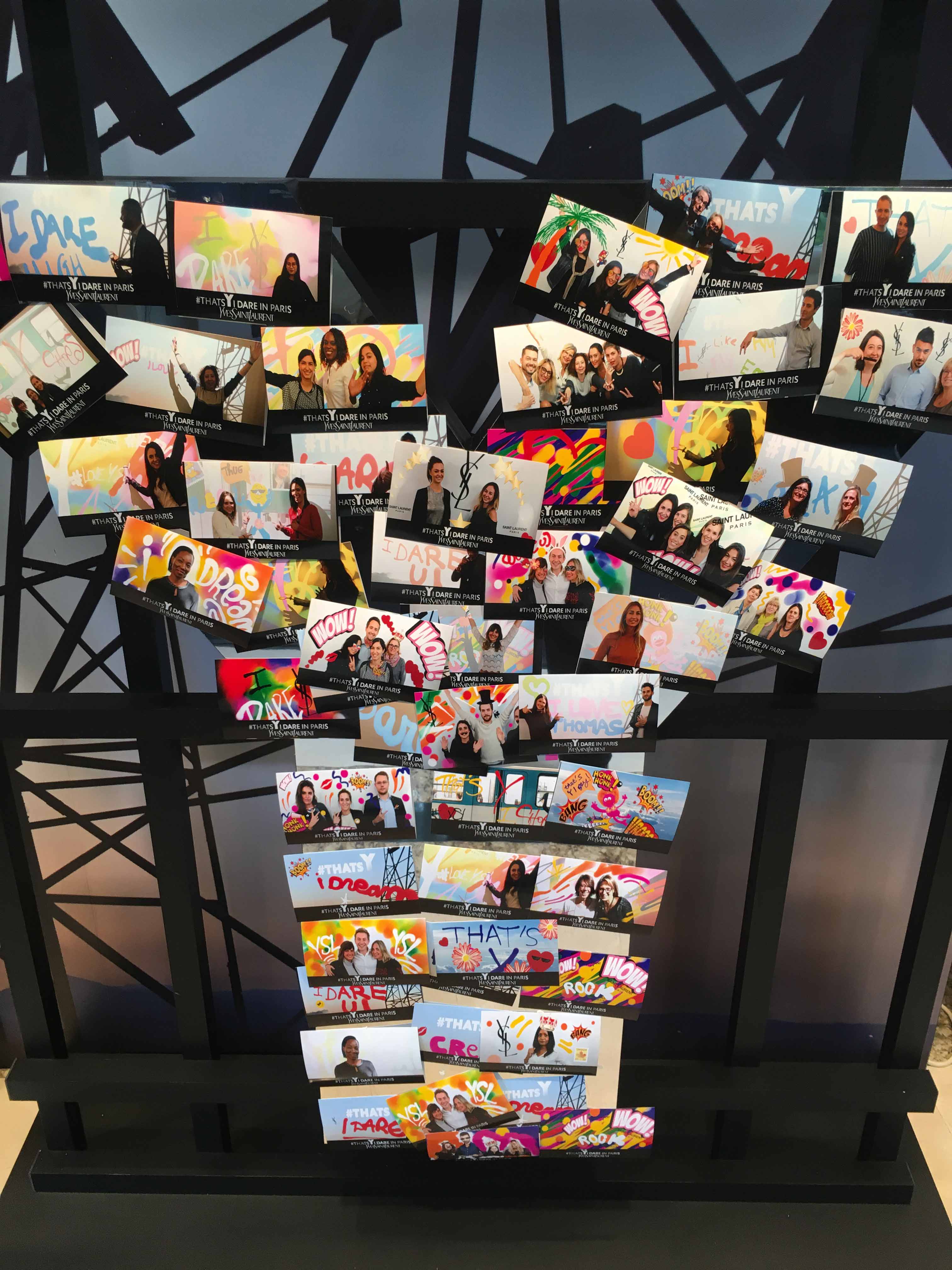 photobooth digital à Rueil-malmaison - Photocall graffiti pyramide souvenir de photos soirées entreprises